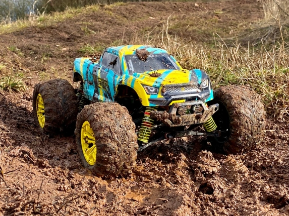 RC auto RMT Monster Tornado